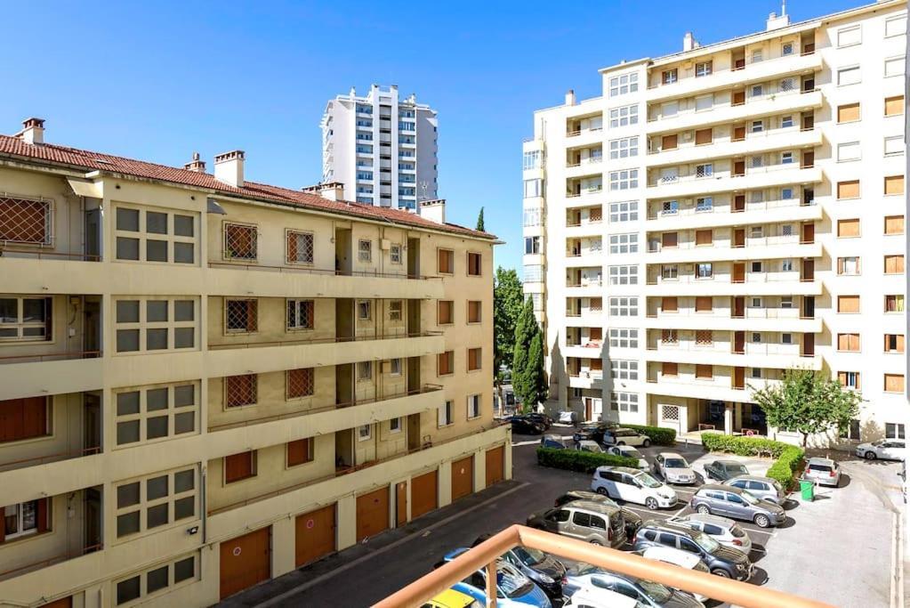 L'Azur 15'Plage 10'Port 5'Train Clim Wifi Pkg Apartment Toulon Exterior photo